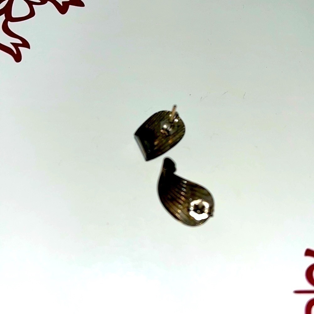 vintage silver earrings pair - Picture 2 of 3